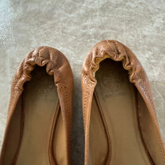TORY BURCH Tan Ballet Flats - Picture 3 of 5